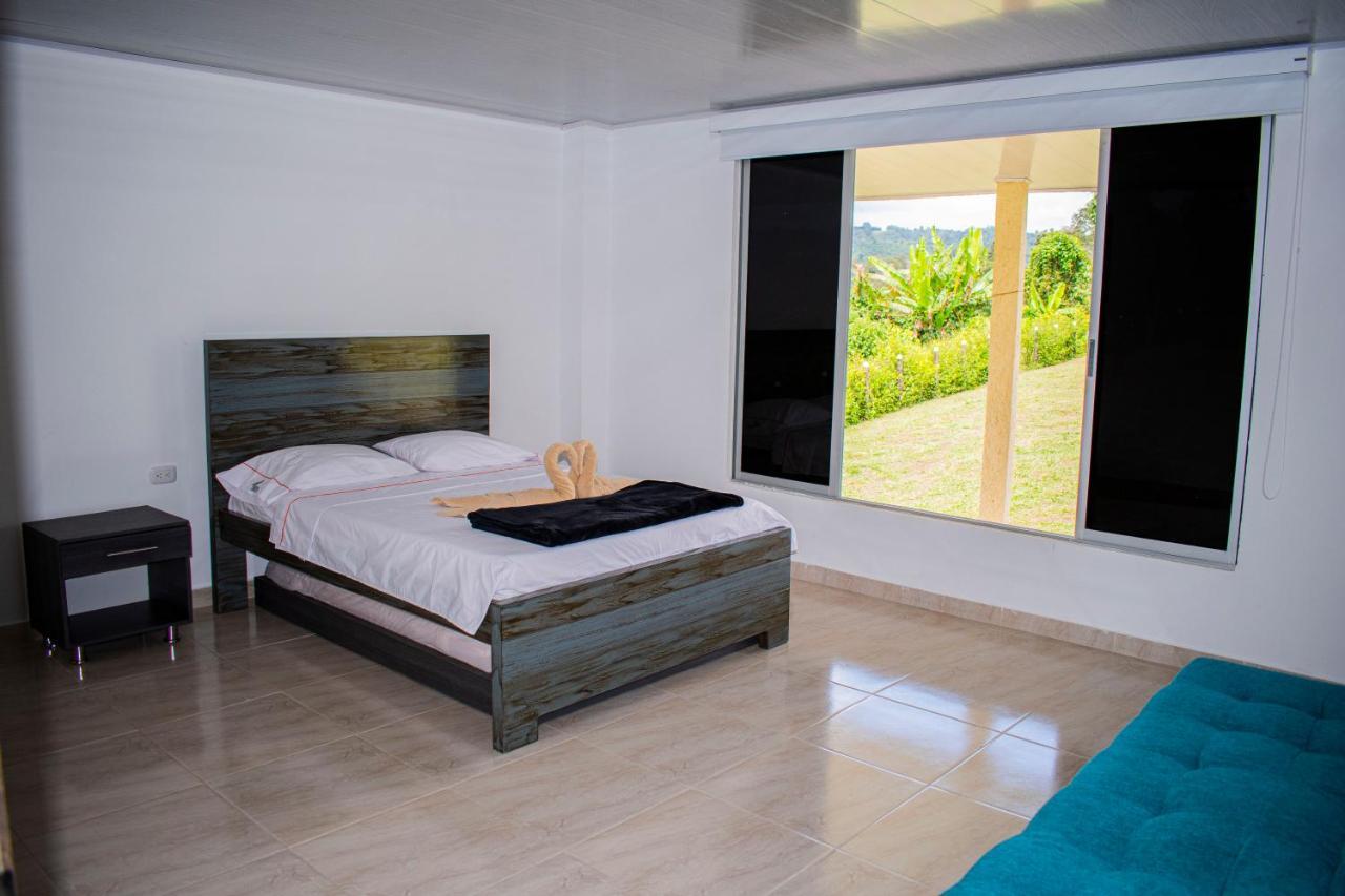 Finca Hotel Heron Кимбая Екстериор снимка