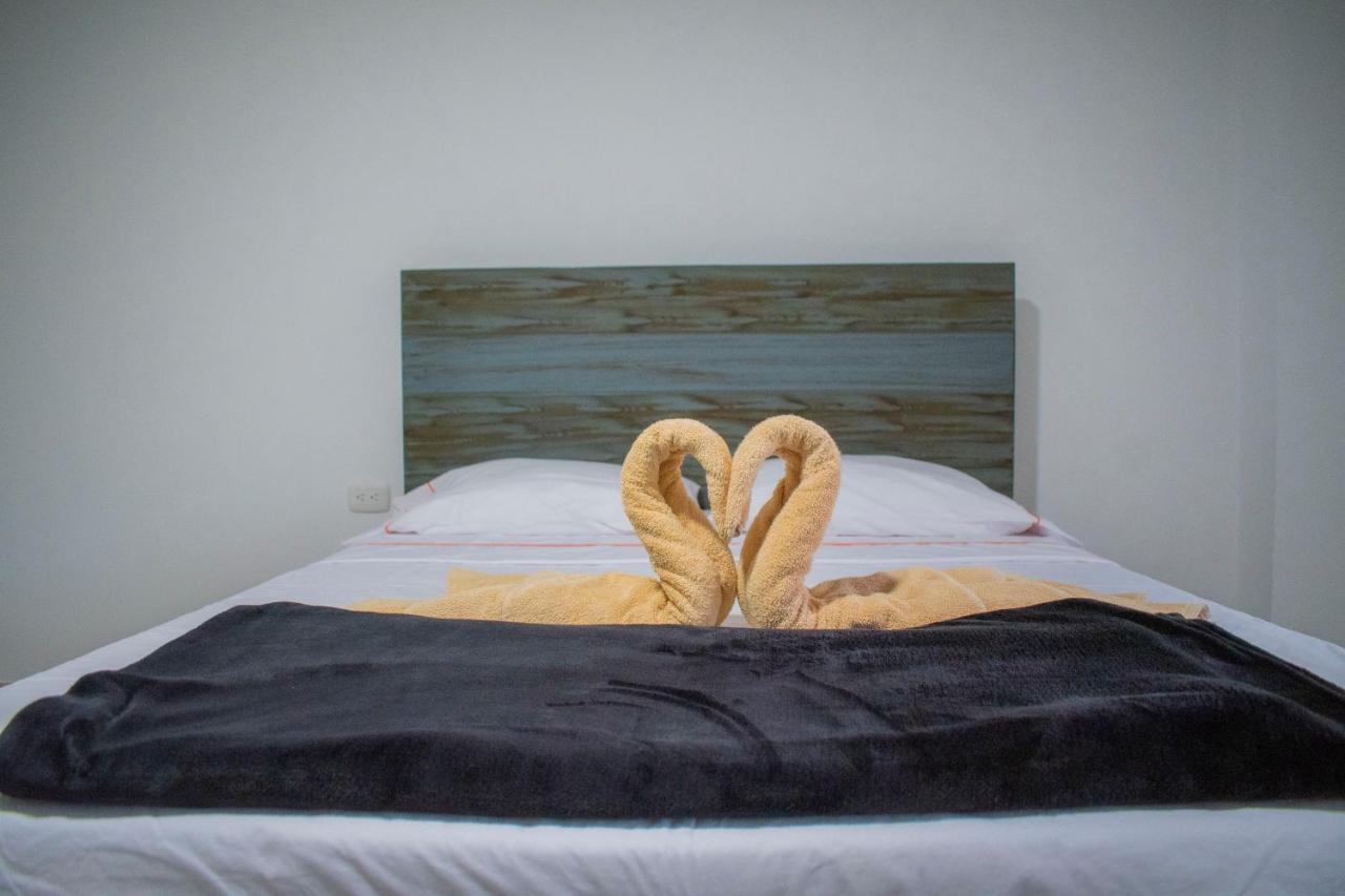 Finca Hotel Heron Кимбая Екстериор снимка