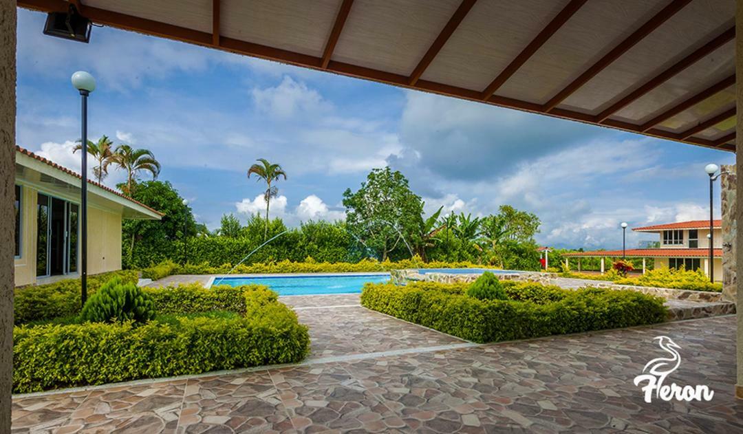 Finca Hotel Heron Кимбая Екстериор снимка